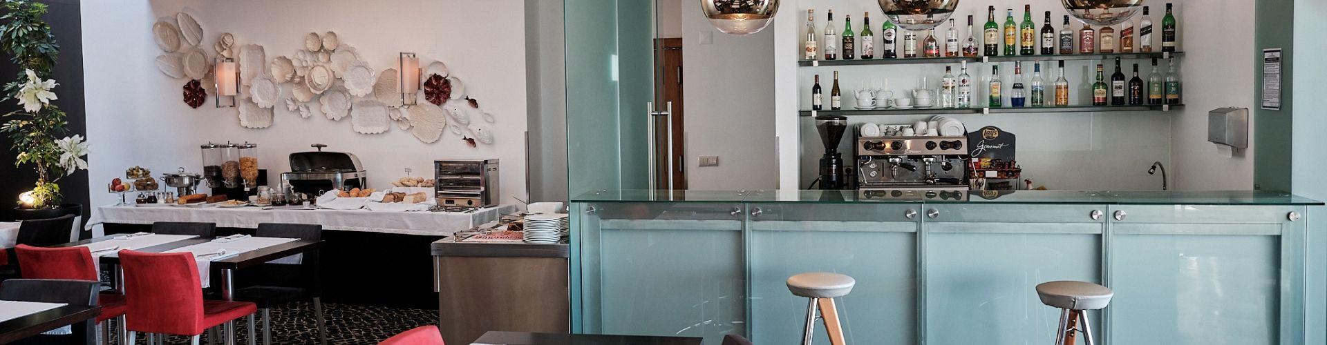 Praia Vitória Restaurant Praia Marina Hotel Terceira Island, Azores Praia Vitória Restaurant Praia Marina Hotel Terceira Island, Azores