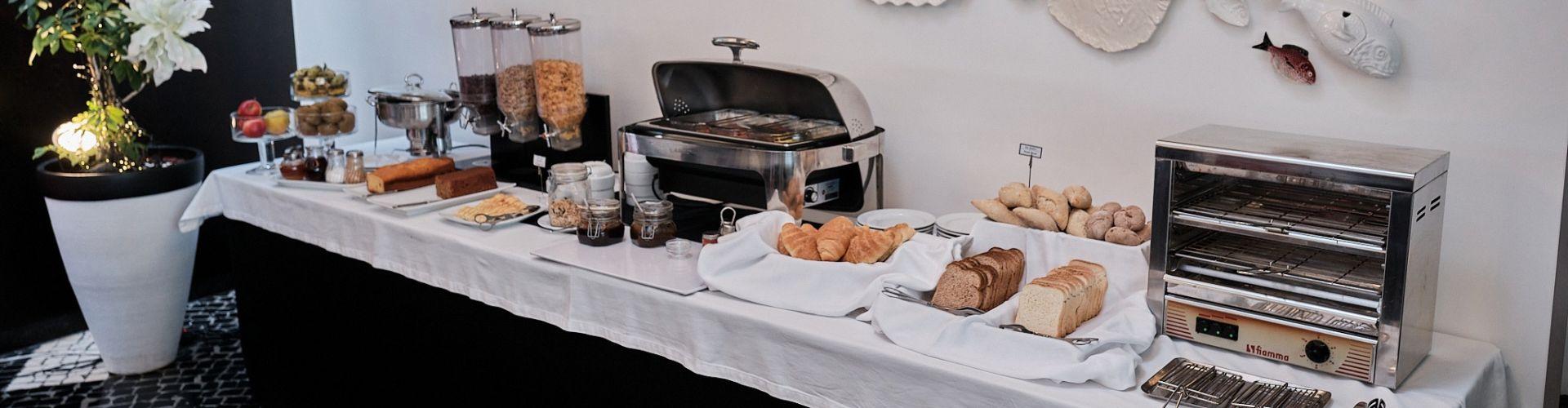 Praia Vitória Restaurant Praia Marina Hotel Terceira Island, Azores Praia Vitória Restaurant Praia Marina Hotel Terceira Island, Azores