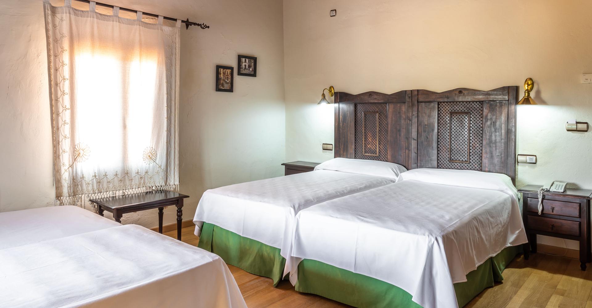 Quarto Familiar Quádruplo São João de Deus Hotel Elvas Quarto Familiar Quádruplo São João de Deus Hotel Elvas