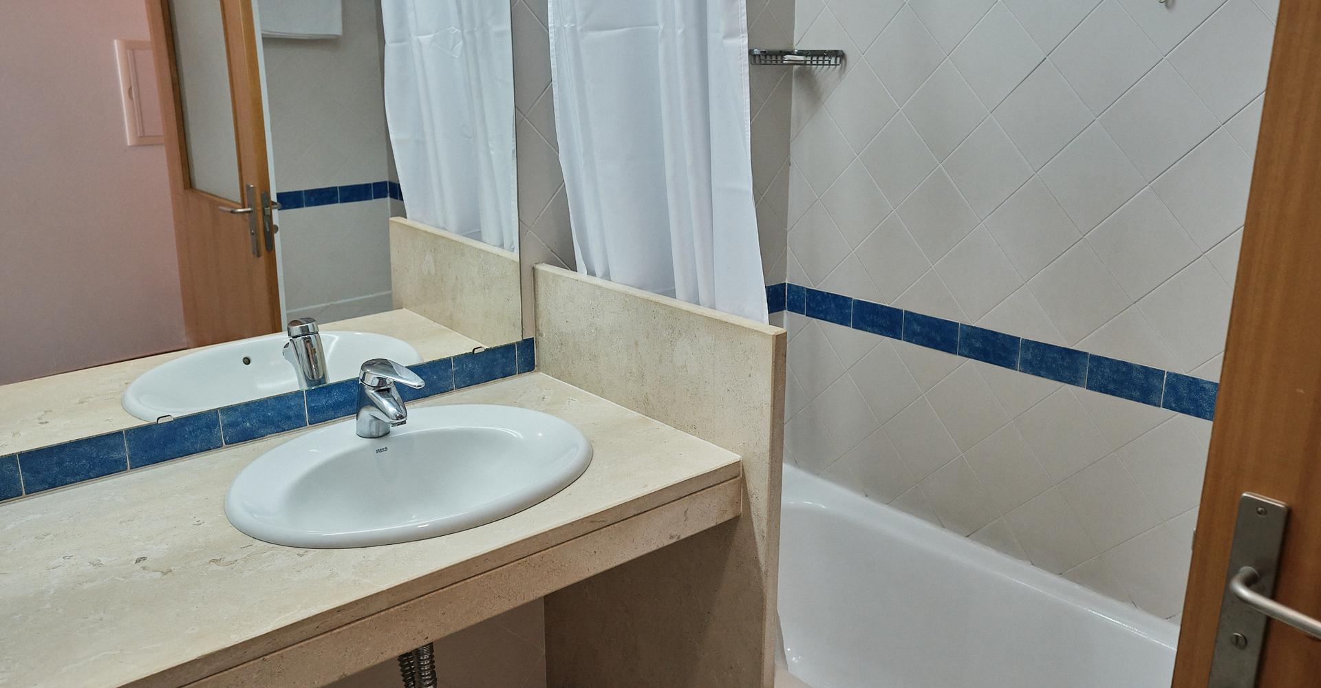 Habitación Estándar Vista a la Montaña  Varandas do Atlântico Hotel Isla Terceira,  Azores Habitación Estándar Vista a la Montaña  Varandas do Atlântico Hotel Isla Terceira,  Azores