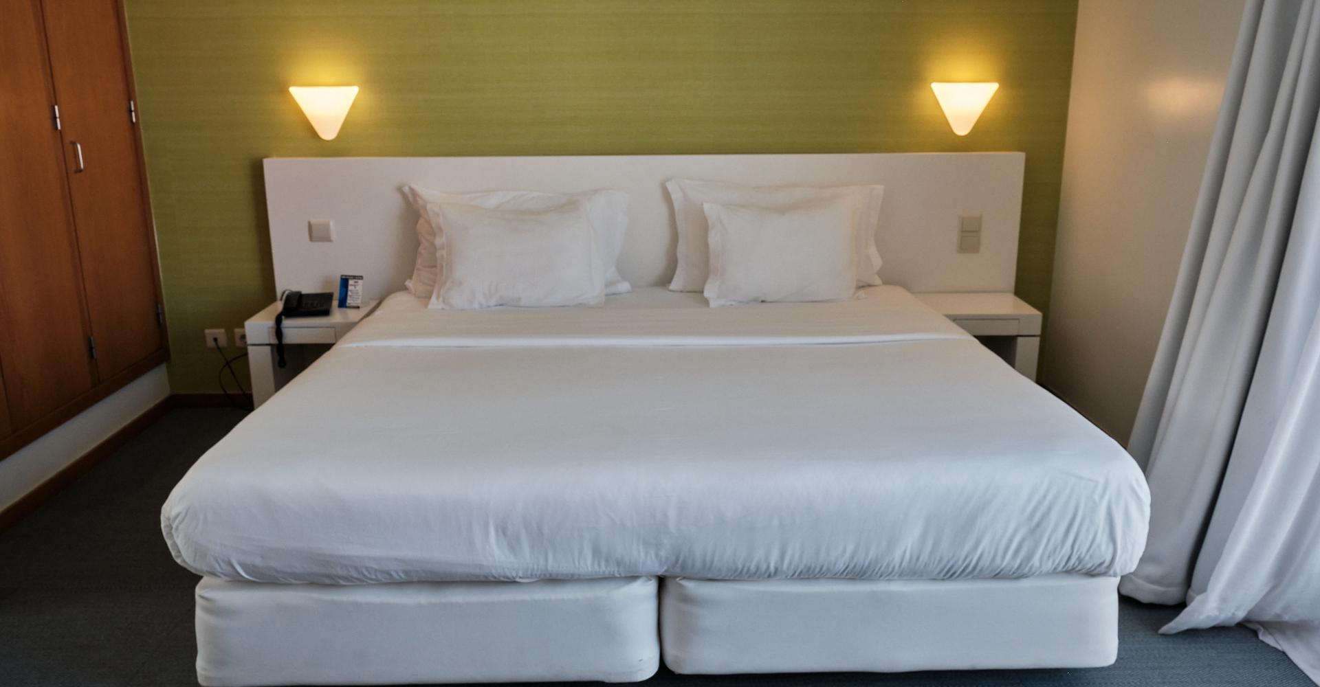 Habitación Estándar Vista a la Montaña  Varandas do Atlântico Hotel Isla Terceira,  Azores Habitación Estándar Vista a la Montaña  Varandas do Atlântico Hotel Isla Terceira,  Azores