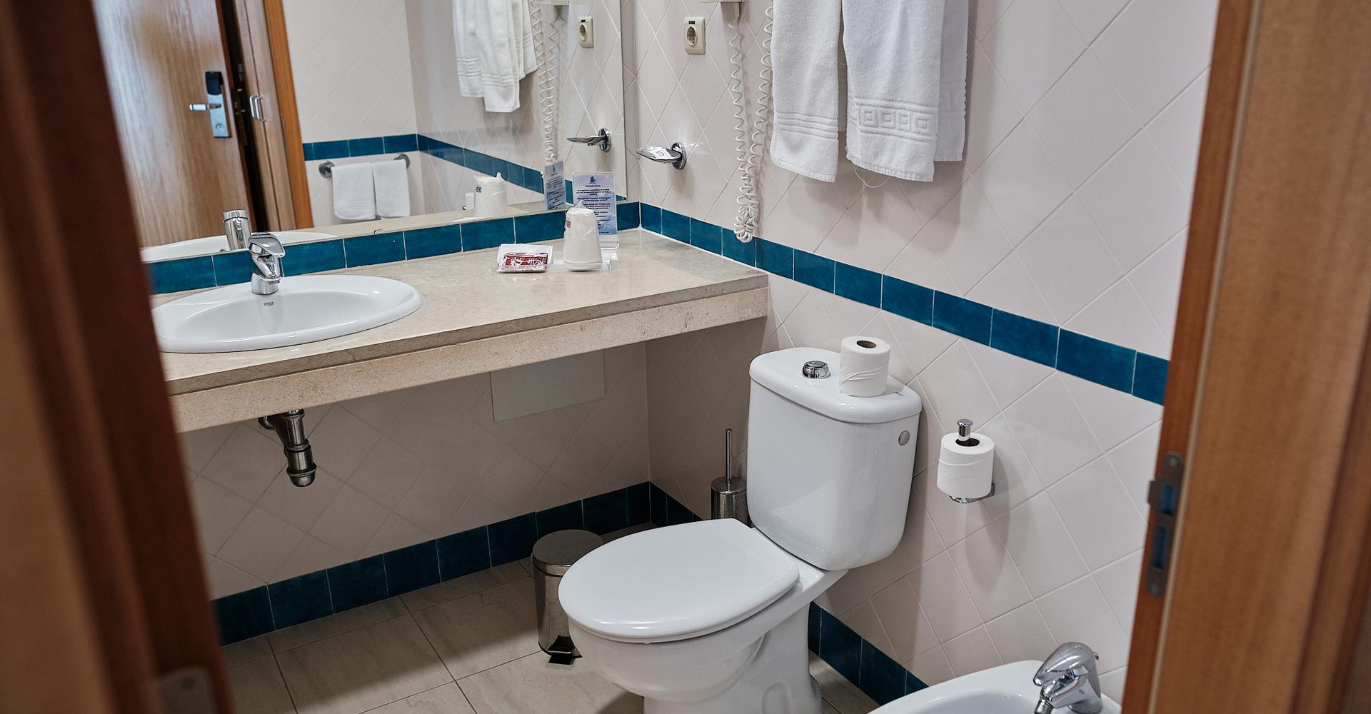 Double/ Twin Room Sea View Varandas do Atlântico Hotel Terceira Island, Azores Double/ Twin Room Sea View Varandas do Atlântico Hotel Terceira Island, Azores