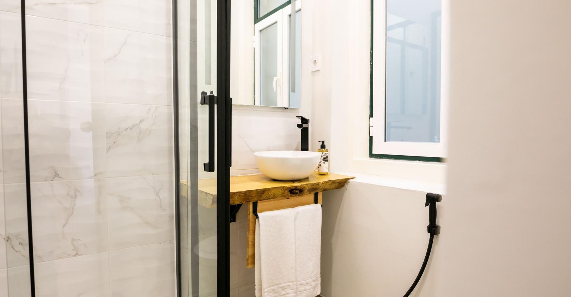 Economic Room Lisboa 85 Suites & Apartments Lisbon Economic Room Lisboa 85 Suites & Apartments Lisbon