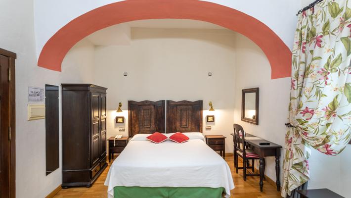 Quarto Familiar Triplo São João de Deus Hotel Elvas Quarto Familiar Triplo São João de Deus Hotel Elvas