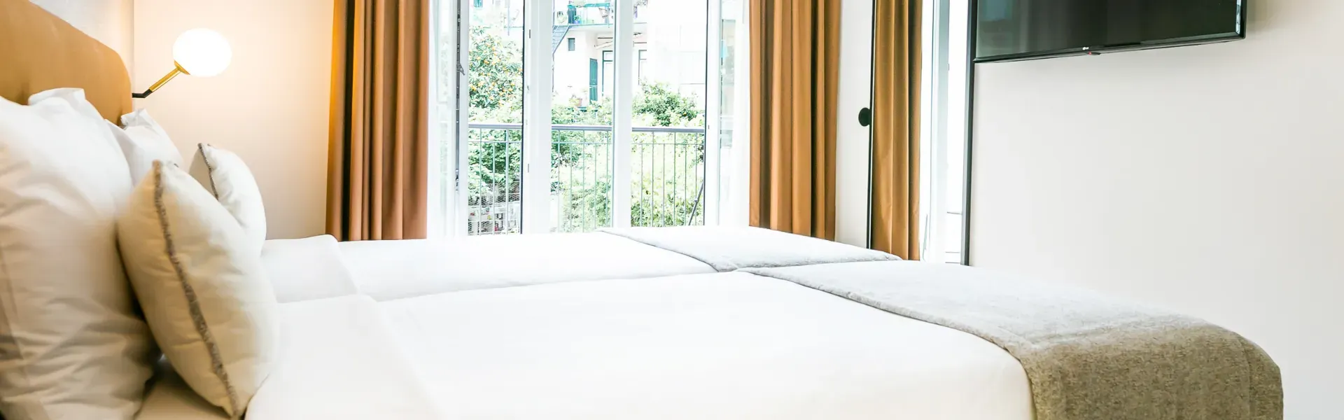 Quarto Superior Varanda LX SoHo Boutique Hotel Lisboa Quarto Superior Varanda LX SoHo Boutique Hotel Lisboa