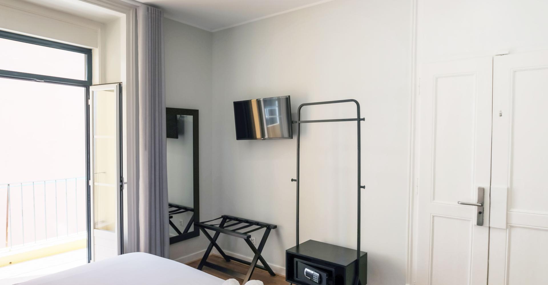 Economic Twin Lisboa 85 Suites & Apartments Lisbon Economic Twin Lisboa 85 Suites & Apartments Lisbon