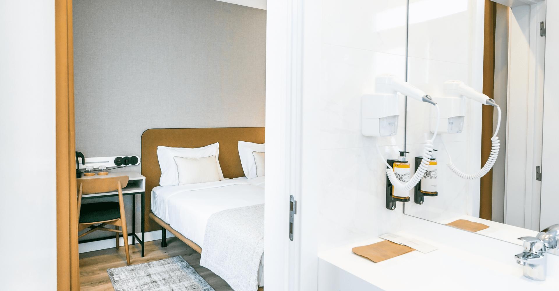 Classic Room City View LX SoHo Boutique Hotel Lisbon Classic Room City View LX SoHo Boutique Hotel Lisbon