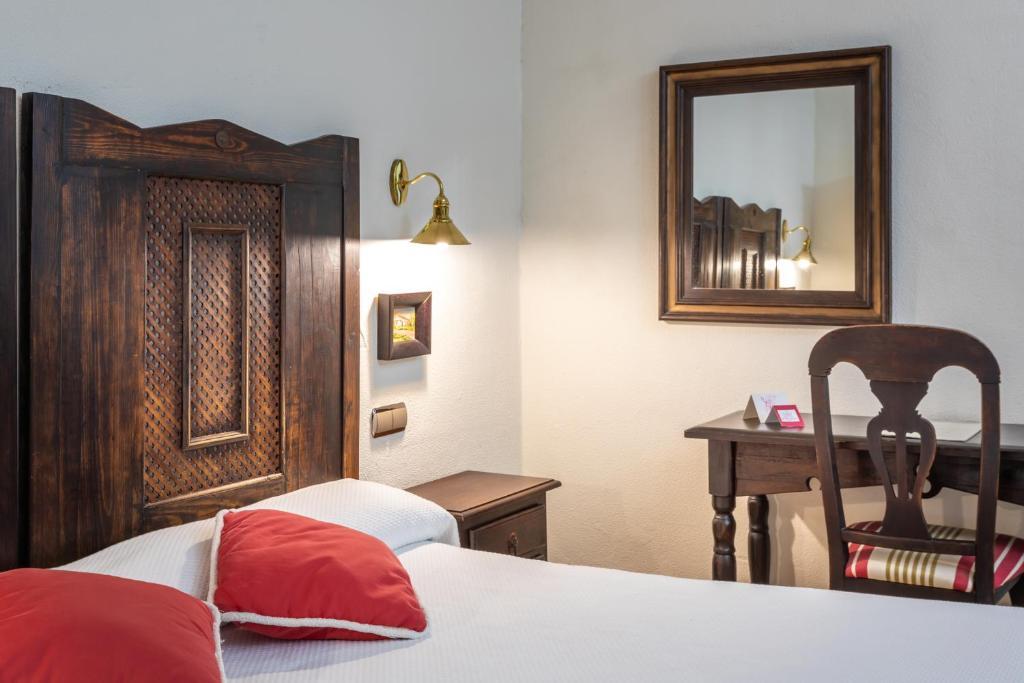 Superior Double Room São João de Deus Hotel Elvas Superior Double Room São João de Deus Hotel Elvas