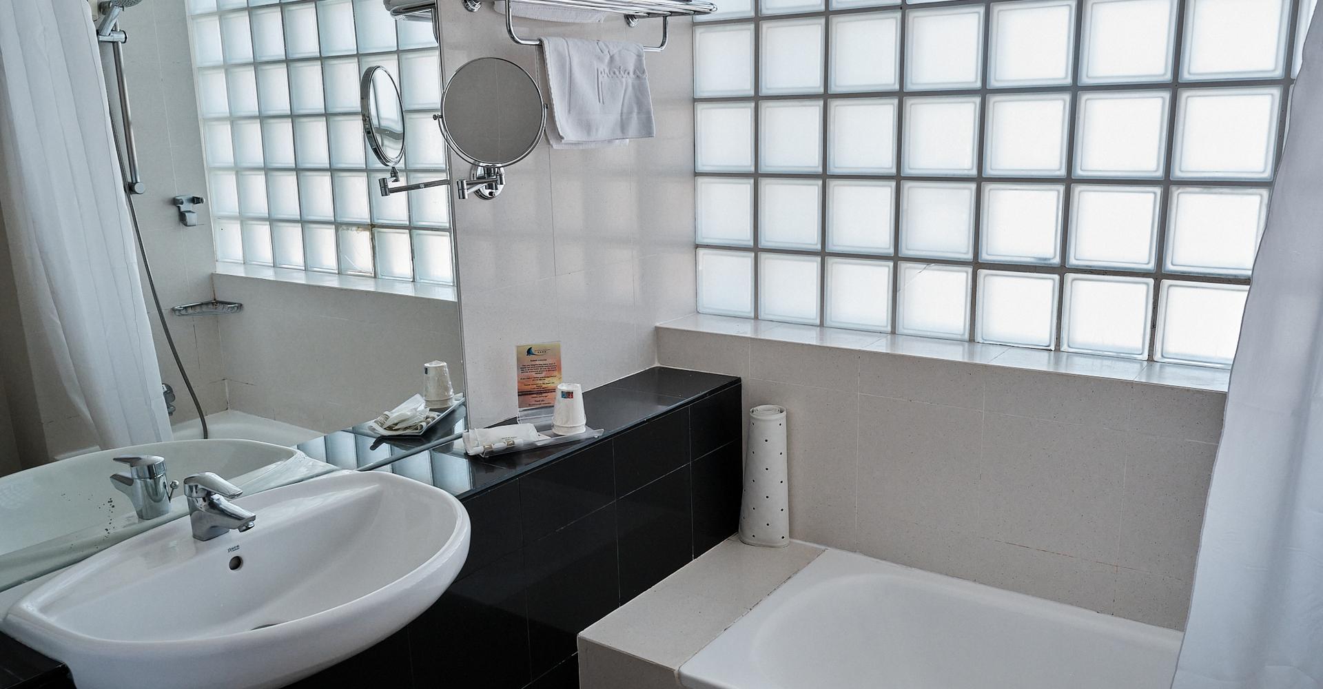 Studio Sea View Praia Marina Hotel Terceira Island, Azores Studio Sea View Praia Marina Hotel Terceira Island, Azores