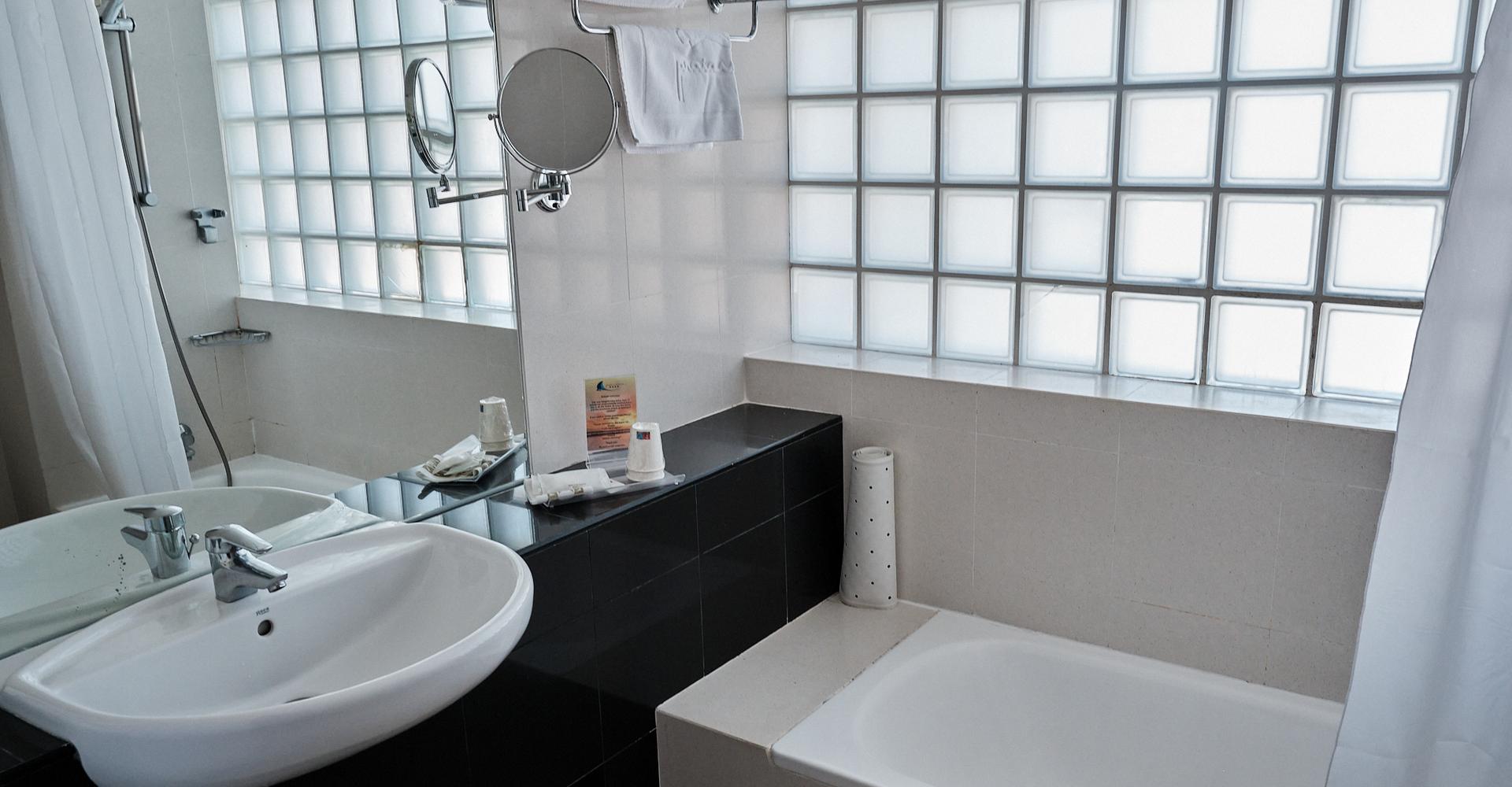 Studio Mountain View Praia Marina Hotel Terceira Island, Azores Studio Mountain View Praia Marina Hotel Terceira Island, Azores