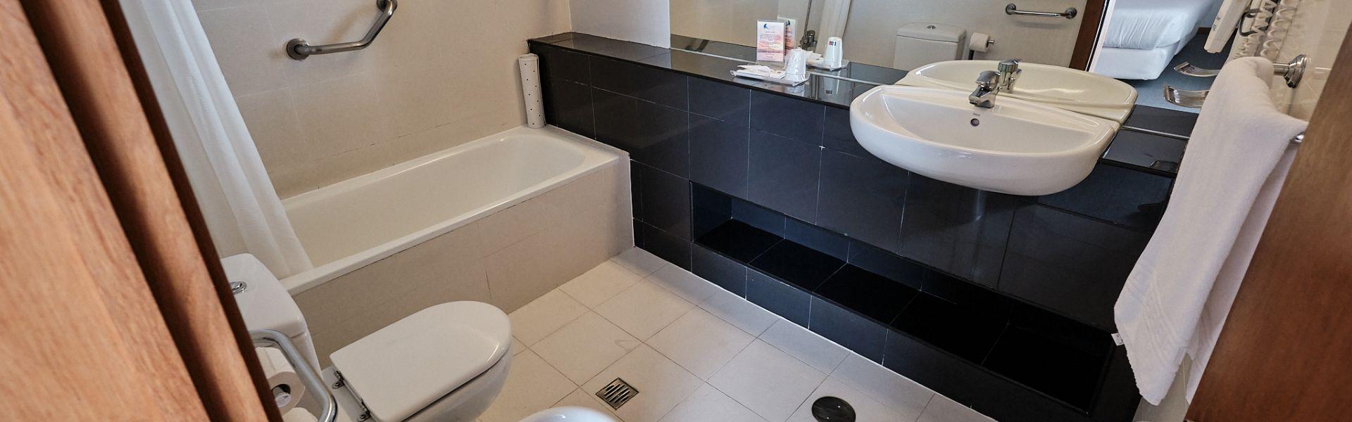 Studio Mountain View Praia Marina Hotel Terceira Island, Azores Studio Mountain View Praia Marina Hotel Terceira Island, Azores