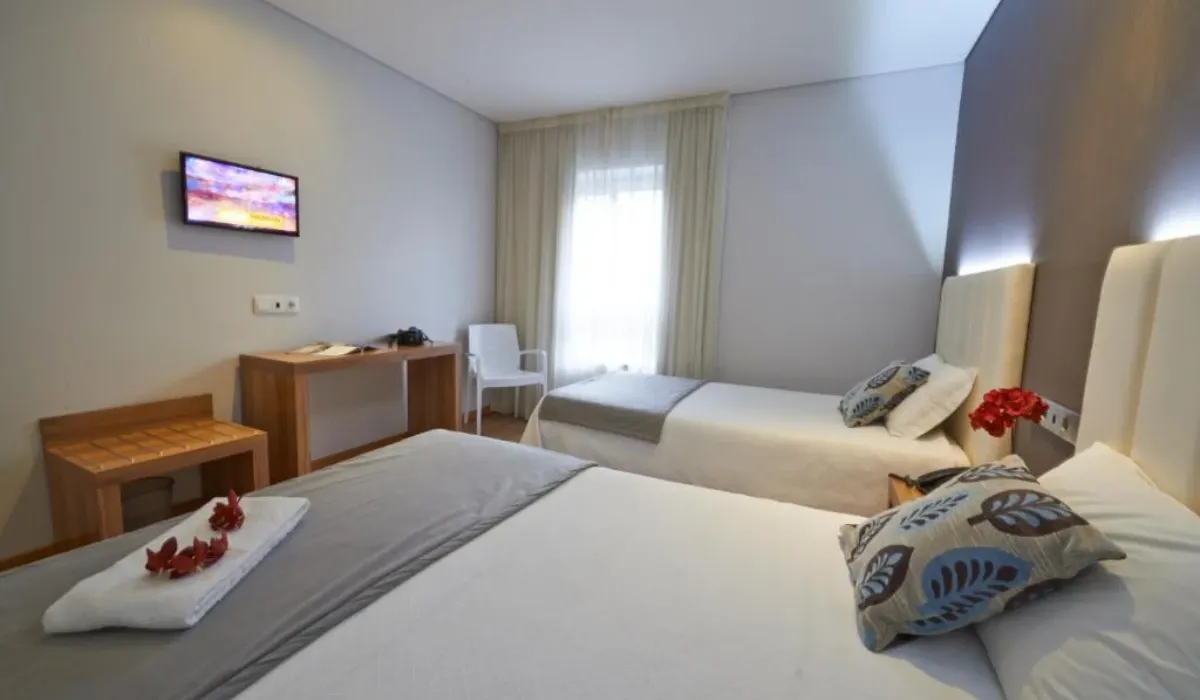 Quarto Triplo Hotel Azinheira Fátima Quarto Triplo Hotel Azinheira Fátima