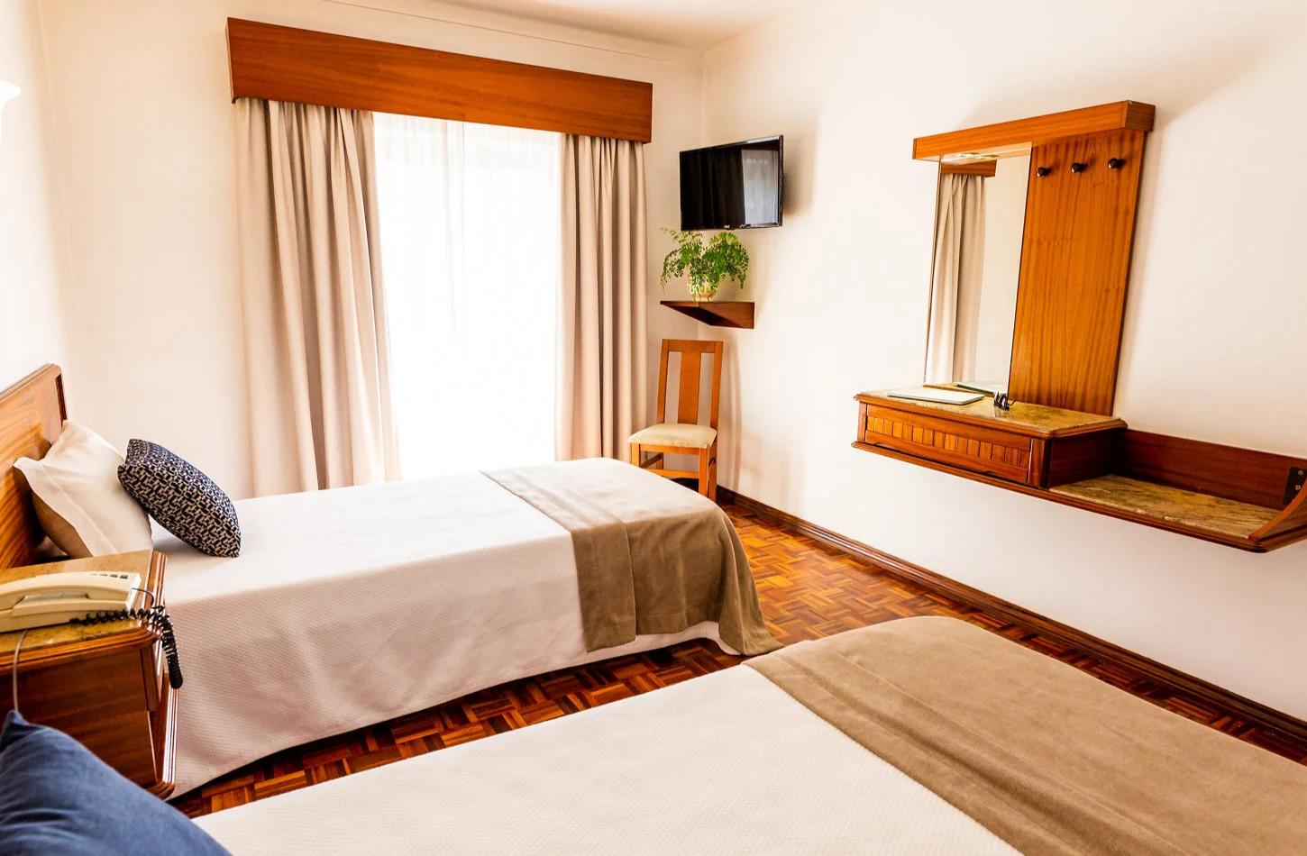 Twin Room  Dona Amélia Hotel Fátima Twin Room  Dona Amélia Hotel Fátima