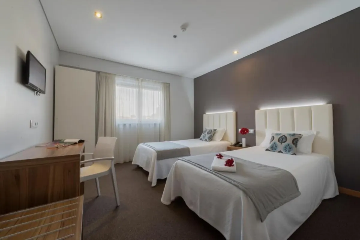 Habitación twin Hotel Azinheira Fátima Habitación twin Hotel Azinheira Fátima
