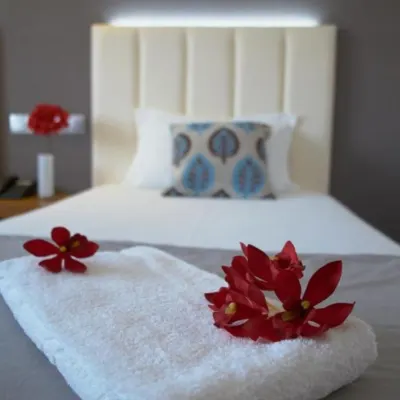 Quarto Twin C/Varanda Hotel Azinheira Fátima Quarto Twin C/Varanda Hotel Azinheira Fátima